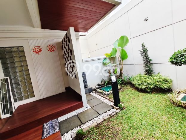 Jual Rumah 5 KT di , Bandung - Luas Tanah 160m2m² Jual Rumah 5 KT di , Bandung - Luas Tanah 160m2m²