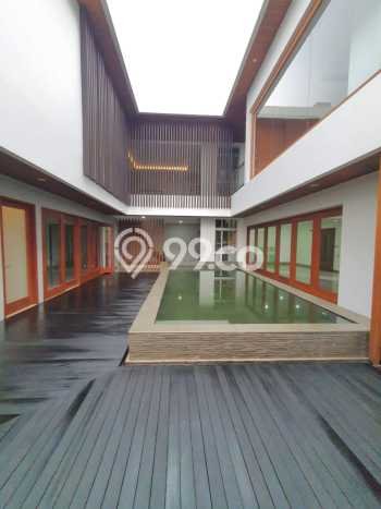 For Sale! Premium House LT 489m2 Desain Elegan di Pondok Indah For Sale! Premium House LT 489m2 Desain Elegan di Pondok Indah