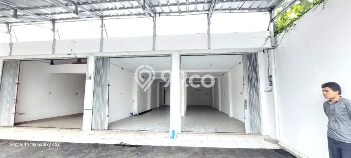 Area Strategis! Disewakan Ruko Lokasi Sukaraja, Bogor Cocok untuk Bisnis Area Strategis! Disewakan Ruko Lokasi Sukaraja, Bogor Cocok untuk Bisnis