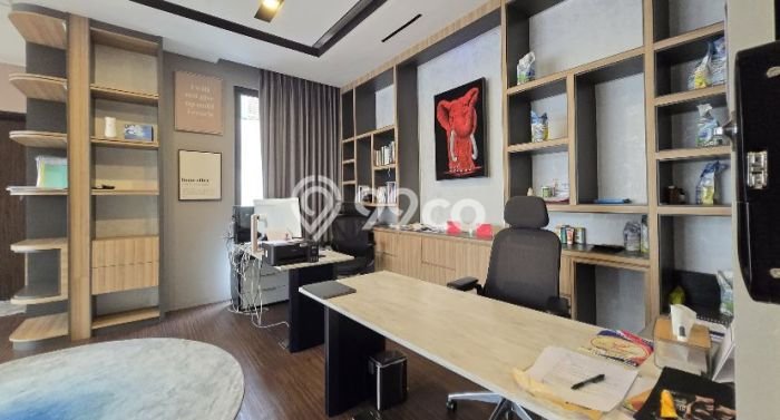 Hunian Elit LB 436m2 Siap Huni Desain Elegan di BSD, Tangerang Hunian Elit LB 436m2 Siap Huni Desain Elegan di BSD, Tangerang