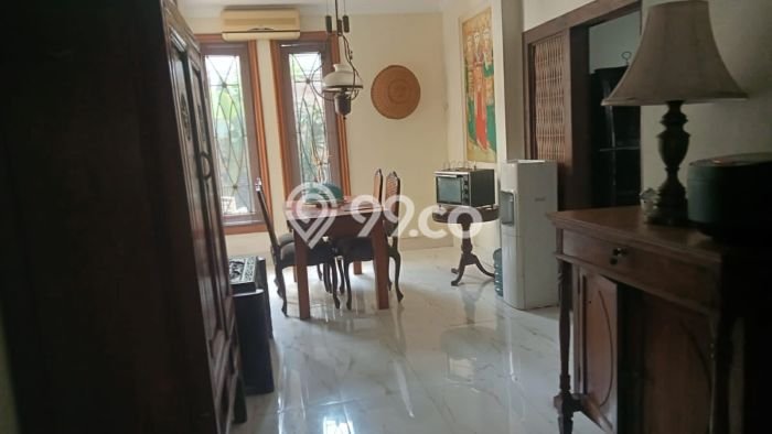 Rumah Elit Modern Siap Huni di patra kuningan Jakarta Selatan Rumah Elit Modern Siap Huni di patra kuningan Jakarta Selatan