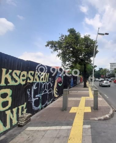 Tanah Kavling Dijual di Jakarta Selatan dengan Spesifikasi 1700m2 Tanah Kavling Dijual di Jakarta Selatan dengan Spesifikasi 1700m2