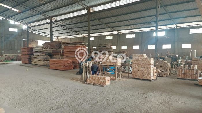 Unit Pabrik Dijual di Curug Serang 8000m2 Unit Pabrik Dijual di Curug Serang 8000m2