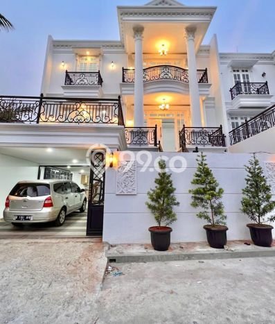 Siap Huni Rumah Mewah 4 Kamar di Cilandak Dekat ke Mana Pun Siap Huni Rumah Mewah 4 Kamar di Cilandak Dekat ke Mana Pun