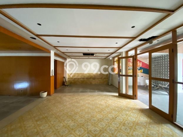 Dijual! Komersial di Senopati Jakarta Selatan LT 276m2 / LB 630m2 Kawasan Strategis Dijual! Komersial di Senopati Jakarta Selatan LT 276m2 / LB 630m2 Kawasan Strategis