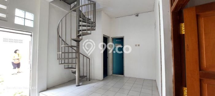 Area Strategis! Disewakan Ruko Lokasi Sukaraja, Bogor Cocok untuk Bisnis Area Strategis! Disewakan Ruko Lokasi Sukaraja, Bogor Cocok untuk Bisnis
