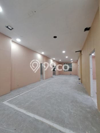 Ruko untuk Disewa di Pusat Jakarta Selatan Luas Bangunan 1500m2 Ruko untuk Disewa di Pusat Jakarta Selatan Luas Bangunan 1500m2