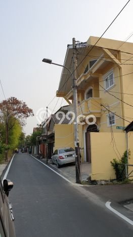 Rumah Kost Dijual Lokasi Tebet, Jakarta Selatan, 14 Kamar Tidur, 8 Kamar Mandi, 272m2 Rumah Kost Dijual Lokasi Tebet, Jakarta Selatan, 14 Kamar Tidur, 8 Kamar Mandi, 272m2