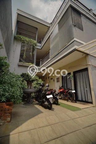 Rumah Kost Dijual di Cempaka Putih, Jakarta Pusat, Spesifikasi 12 KT, 12 KM, 300m2 Rumah Kost Dijual di Cempaka Putih, Jakarta Pusat, Spesifikasi 12 KT, 12 KM, 300m2