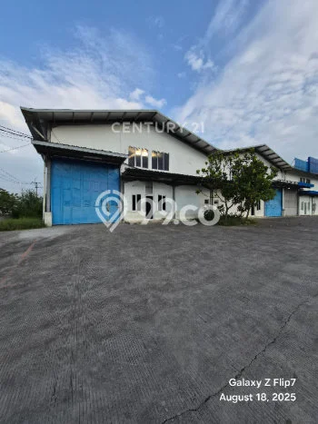 Gudang Area Strategis Kawasan Jatiluhur, Luas 1200m², Akses Utama Gudang Area Strategis Kawasan Jatiluhur, Luas 1200m², Akses Utama