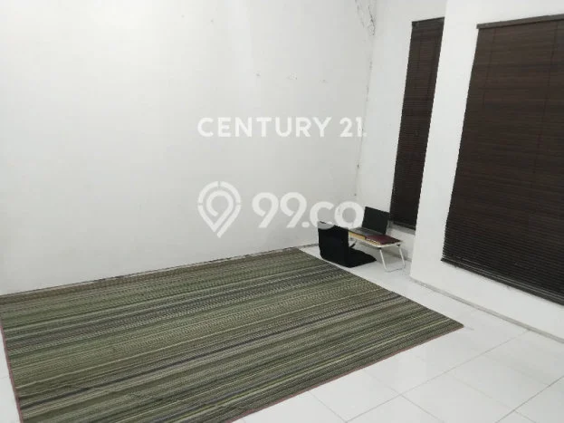 Rumah Modern 2 KT di Delta Mas Bekasi Semi Furnished Rumah Modern 2 KT di Delta Mas Bekasi Semi Furnished