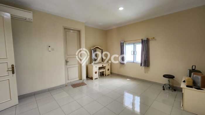 Rumah Mewah Dijual LT 137m2 di Kelapa Gading, Jakarta Utara Rumah Mewah Dijual LT 137m2 di Kelapa Gading, Jakarta Utara