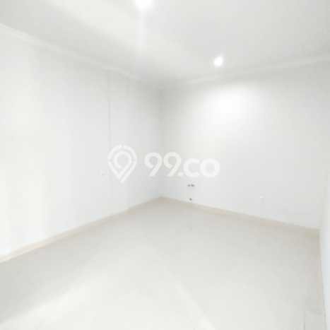 Ready to Use! Luxury House LT 120m2 Desain Elegan di Gading Serpong Ready to Use! Luxury House LT 120m2 Desain Elegan di Gading Serpong