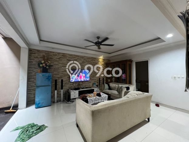 For Sale! Luxury House LT 160m2 Desain Elegan di BSD City For Sale! Luxury House LT 160m2 Desain Elegan di BSD City