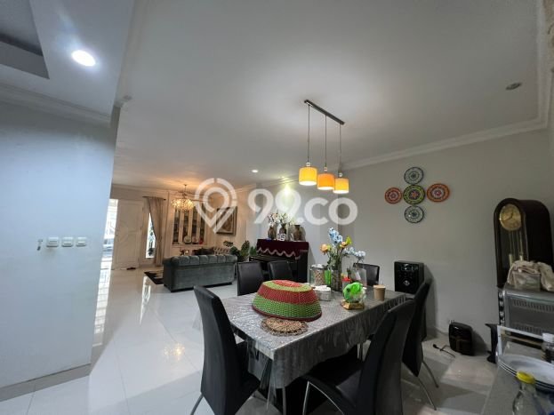 For Sale! Luxury House LT 160m2 Desain Elegan di BSD City For Sale! Luxury House LT 160m2 Desain Elegan di BSD City