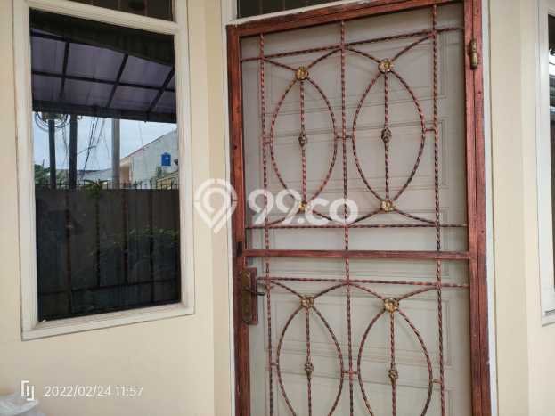 Rumah Modern 3 Kamar LT 130m2 di Duri Kepa Rumah Modern 3 Kamar LT 130m2 di Duri Kepa