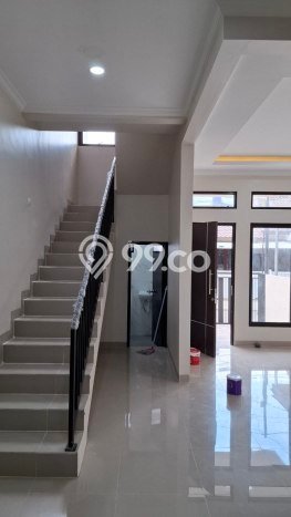 Dijual Rumah Eksklusif 4 KT di BSD City, Tangerang Dijual Rumah Eksklusif 4 KT di BSD City, Tangerang