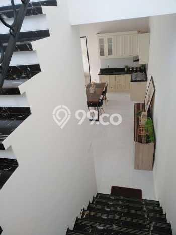 Dijual Hunian Rumah Terawat 3 KT di BSD Nusaloka, Tangerang Dijual Hunian Rumah Terawat 3 KT di BSD Nusaloka, Tangerang