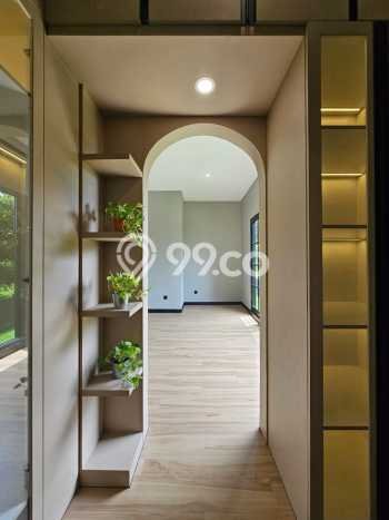 Jual Rumah Mewah Elegan Dengan View Cantik di BSD Delatinos, Tangerang Jual Rumah Mewah Elegan Dengan View Cantik di BSD Delatinos, Tangerang