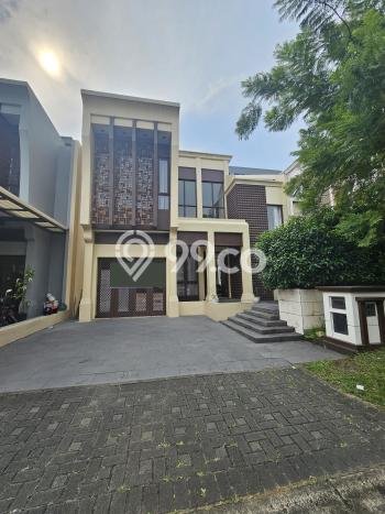 Hunian Mewah LB 215m2 Siap Huni Desain Elegan di BSD Green Wich, Tangerang Hunian Mewah LB 215m2 Siap Huni Desain Elegan di BSD Green Wich, Tangerang