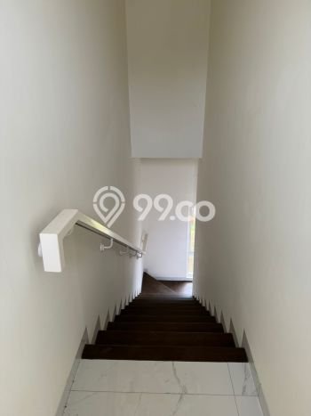 Rumah di , Akses ke Tol, 3 KT, Luas 180m2m² LB 130m2m² Rumah di , Akses ke Tol, 3 KT, Luas 180m2m² LB 130m2m²