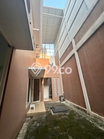 Dijual Rumah Mewah Megah Dengan View Eksklusif di Gading Serpong The Spring, Tangerang Dijual Rumah Mewah Megah Dengan View Eksklusif di Gading Serpong The Spring, Tangerang