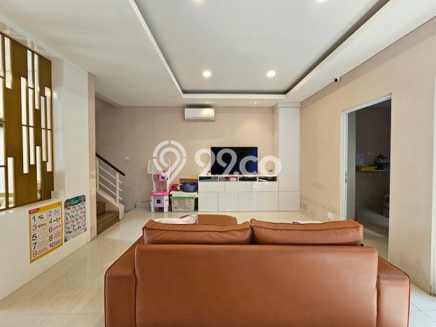 Rumah Luxury Modern Tanpa Renovasi di Gading Serpong Serenade Lake Tangerang Rumah Luxury Modern Tanpa Renovasi di Gading Serpong Serenade Lake Tangerang