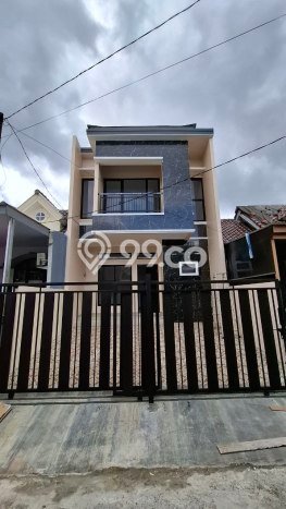 Dijual Rumah Eksklusif 4 KT di BSD City, Tangerang Dijual Rumah Eksklusif 4 KT di BSD City, Tangerang