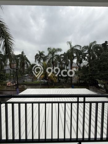 Hunian Nyaman Asri 3 KT Siap Pakai di Villa Melati Mas Tangerang Selatan Hunian Nyaman Asri 3 KT Siap Pakai di Villa Melati Mas Tangerang Selatan