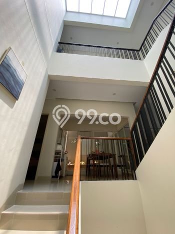 For Sale! Premium House LT 170m2 Desain Modern di Summarecon Serpong For Sale! Premium House LT 170m2 Desain Modern di Summarecon Serpong