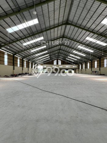 Unit Gudang disewakan di Lippo Cikarang Cikarang dengan LT 6000m2 / LB 4200m2 Unit Gudang disewakan di Lippo Cikarang Cikarang dengan LT 6000m2 / LB 4200m2
