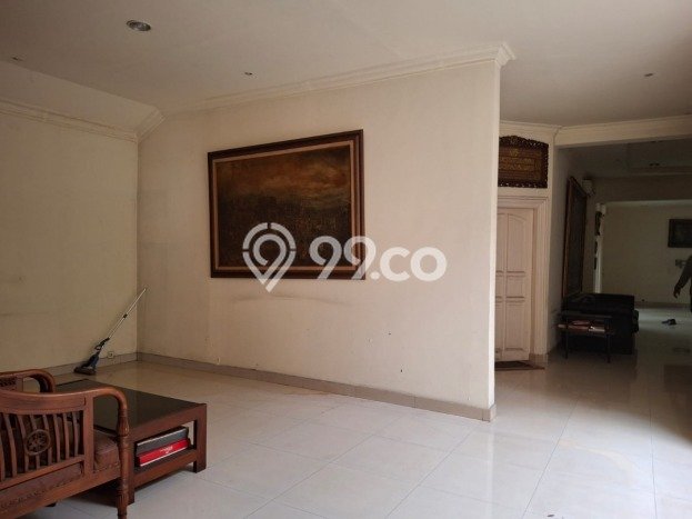 Rumah Luxury Modern Tanpa Renovasi di Pejaten Jakarta Selatan Rumah Luxury Modern Tanpa Renovasi di Pejaten Jakarta Selatan