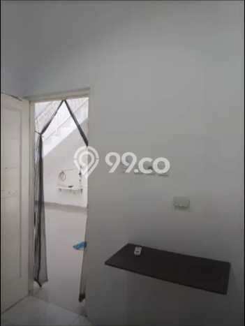 Dijual Hunian Rumah Terawat 4 KT di Rawamangun, Jakarta Timur Dijual Hunian Rumah Terawat 4 KT di Rawamangun, Jakarta Timur