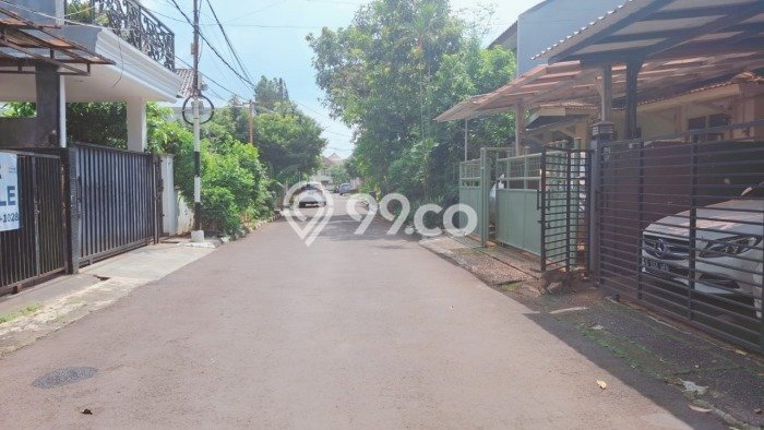 Rumah Luxury Modern Tanpa Renovasi di Pejaten Jakarta Selatan Rumah Luxury Modern Tanpa Renovasi di Pejaten Jakarta Selatan