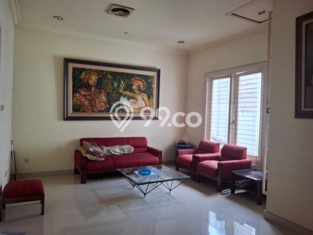 Rumah Luxury Modern Tanpa Renovasi di Pejaten Jakarta Selatan Rumah Luxury Modern Tanpa Renovasi di Pejaten Jakarta Selatan