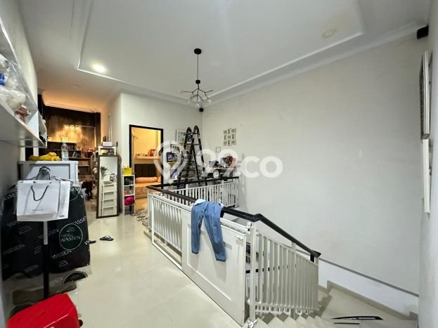 Hot Offer Hunian Premium Ideal dan Luas di Kebon Jeruk, Jakarta Barat Hot Offer Hunian Premium Ideal dan Luas di Kebon Jeruk, Jakarta Barat
