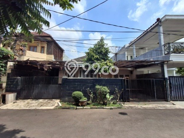 Rumah Luxury Modern Tanpa Renovasi di Pejaten Jakarta Selatan Rumah Luxury Modern Tanpa Renovasi di Pejaten Jakarta Selatan