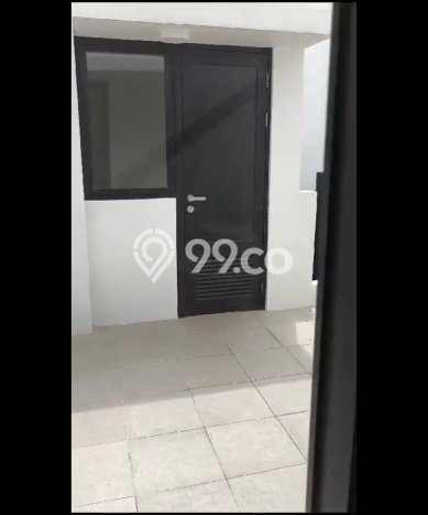 Ready to Use! Luxury House LT 211m2 Desain Elegan di Gading Serpong Ready to Use! Luxury House LT 211m2 Desain Elegan di Gading Serpong