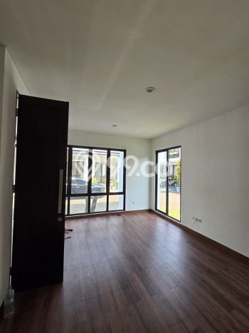 Rumah Luas Asri 2 KT Siap Pakai di Kampung Utan Tangerang Rumah Luas Asri 2 KT Siap Pakai di Kampung Utan Tangerang