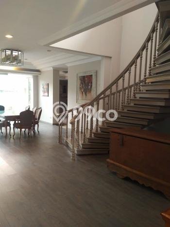 Dijual Rumah Premium dengan Fasilitas Sekitar Komplit di Cinere, Depok Dijual Rumah Premium dengan Fasilitas Sekitar Komplit di Cinere, Depok