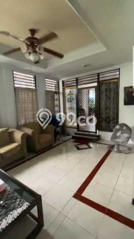 Ready to Use! Premium House LT 339m2 Desain Elegan di Pejompongan Ready to Use! Premium House LT 339m2 Desain Elegan di Pejompongan