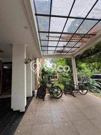 Rumah Elit LB 300m2 Siap Pakai Desain Elegan di BSD City, Tangerang Rumah Elit LB 300m2 Siap Pakai Desain Elegan di BSD City, Tangerang