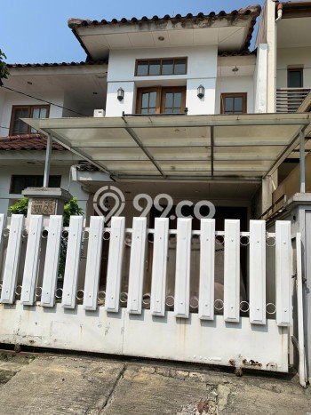 Ready to Use! Luxury House LT 160m2 Desain Modern di Pondok Indah Ready to Use! Luxury House LT 160m2 Desain Modern di Pondok Indah
