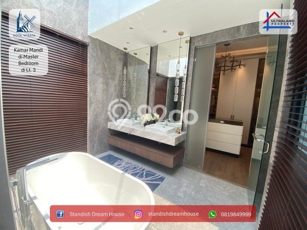 Rumah Luxury Modern Tanpa Renovasi di Kota Wisata Bogor Rumah Luxury Modern Tanpa Renovasi di Kota Wisata Bogor
