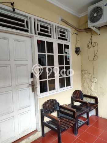 Rumah Minimalis 7 Kamar LT 90m2 di Tomang Rumah Minimalis 7 Kamar LT 90m2 di Tomang