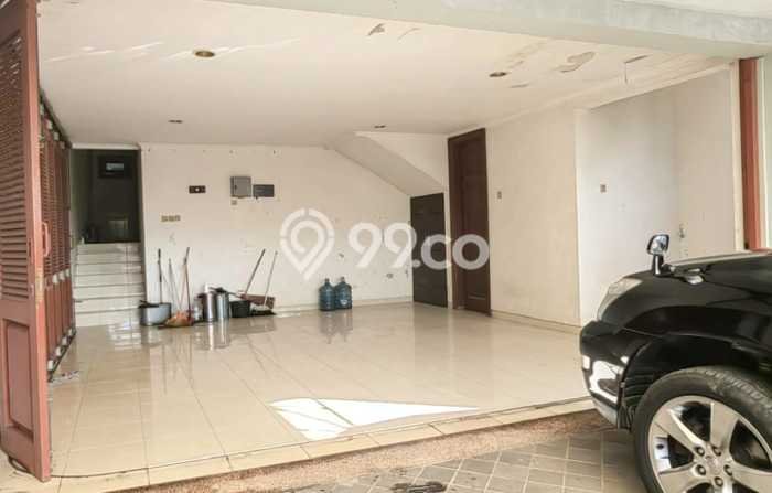 Dijual Rumah Premium dengan Fasilitas Sekitar Komplit di Semarang Barat, Semarang Dijual Rumah Premium dengan Fasilitas Sekitar Komplit di Semarang Barat, Semarang
