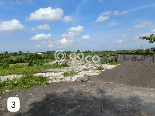 HARGA TERBAIK! Tanah di , Luas 500m2m², Dekat Jalan Raya, Cocok untuk Hunian HARGA TERBAIK! Tanah di , Luas 500m2m², Dekat Jalan Raya, Cocok untuk Hunian