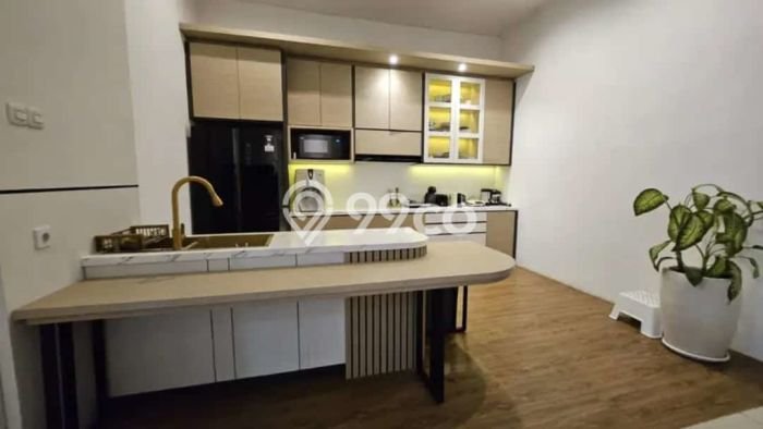 INVESTASI POTENSIAL! Vila di , Luas 400m2m², Kawasan Berkembang INVESTASI POTENSIAL! Vila di , Luas 400m2m², Kawasan Berkembang