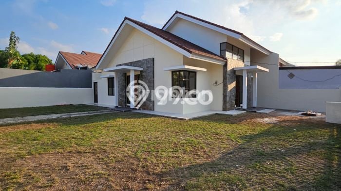 BEST CHOICE! Rumah di Harapan Indah, 2 KM, Dekat Sekolah, Luas 306m² Bangunan 96m² BEST CHOICE! Rumah di Harapan Indah, 2 KM, Dekat Sekolah, Luas 306m² Bangunan 96m²