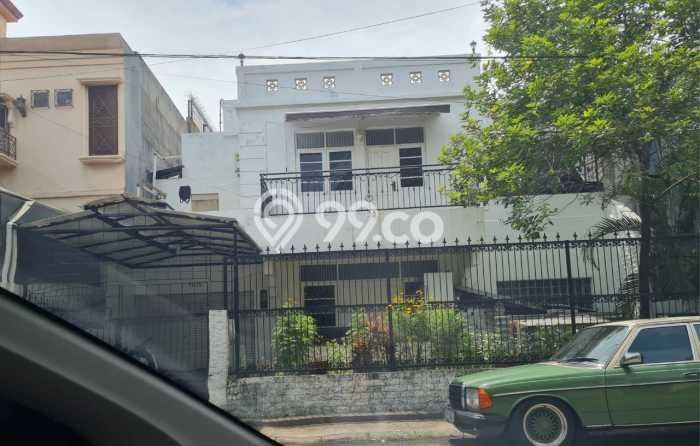 Rumah Elit Modern Tanpa Renovasi di Puri Indah Jakarta Barat Rumah Elit Modern Tanpa Renovasi di Puri Indah Jakarta Barat